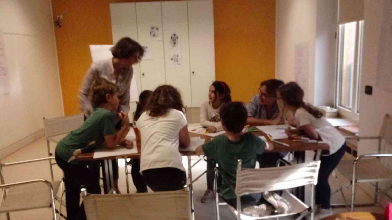 «Aiutatemi a dimenticare le urla di mamma e papà che litigano»