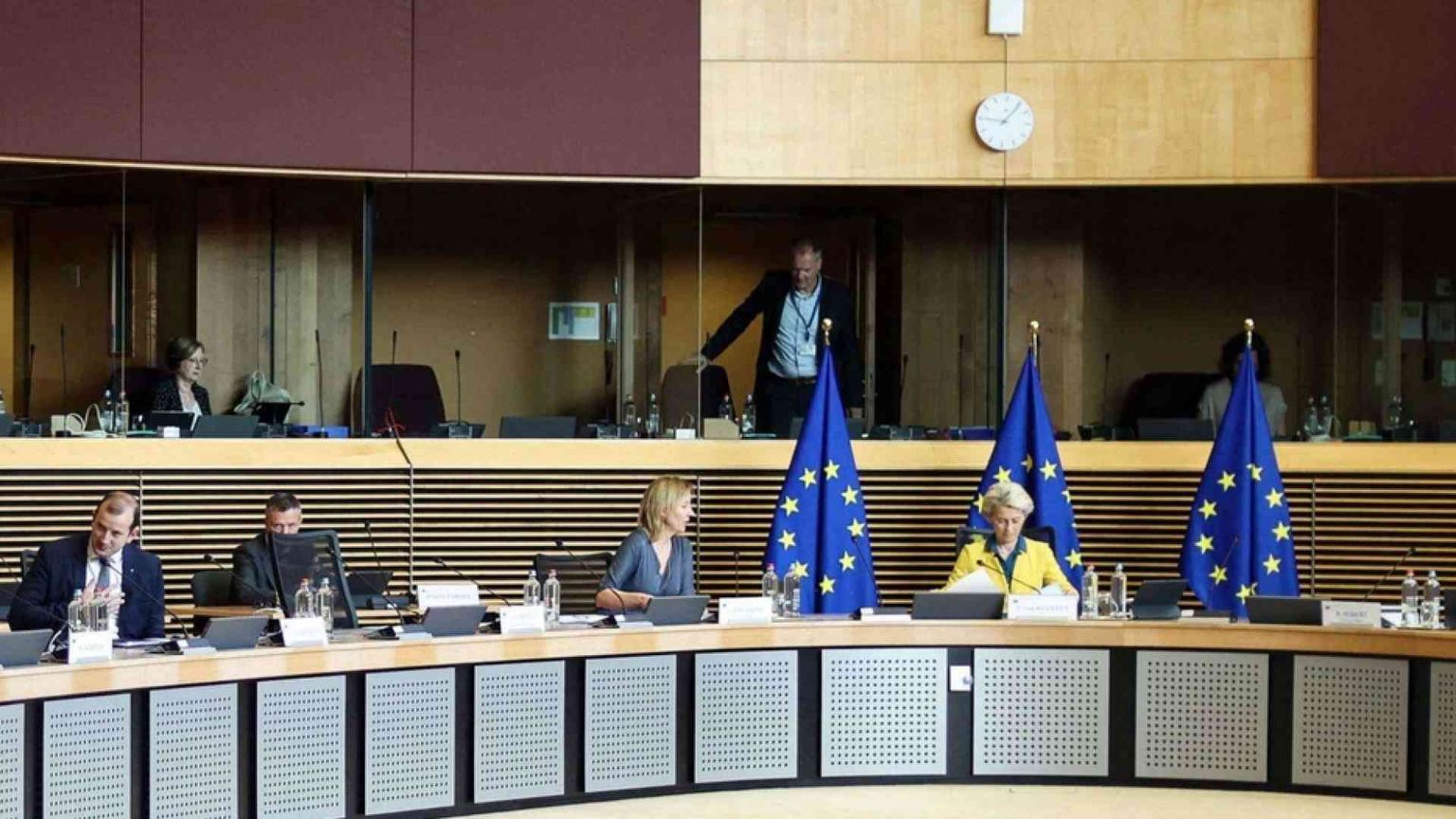 Via libera all'Ucraina per la candidatura Ue. Ma non sarà facile, ecco perché