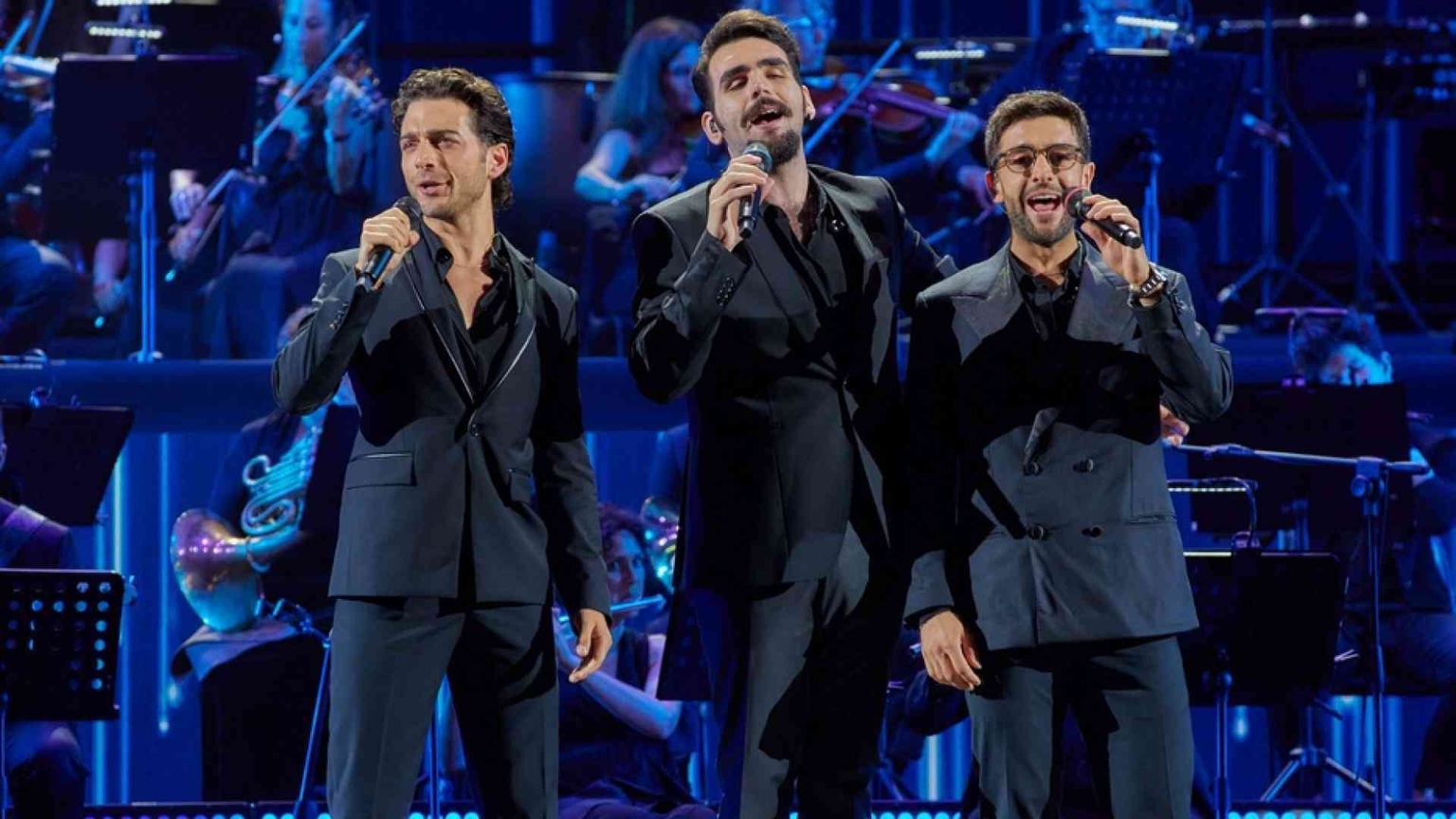 Il Volo in famiglia a cantare dal Papa