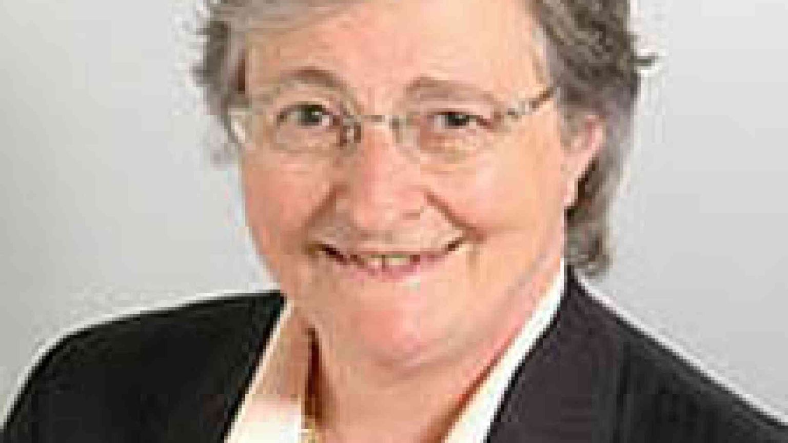 Aung San Suu Kyi, 77 anni di vita che sfidano violenza e silenzio