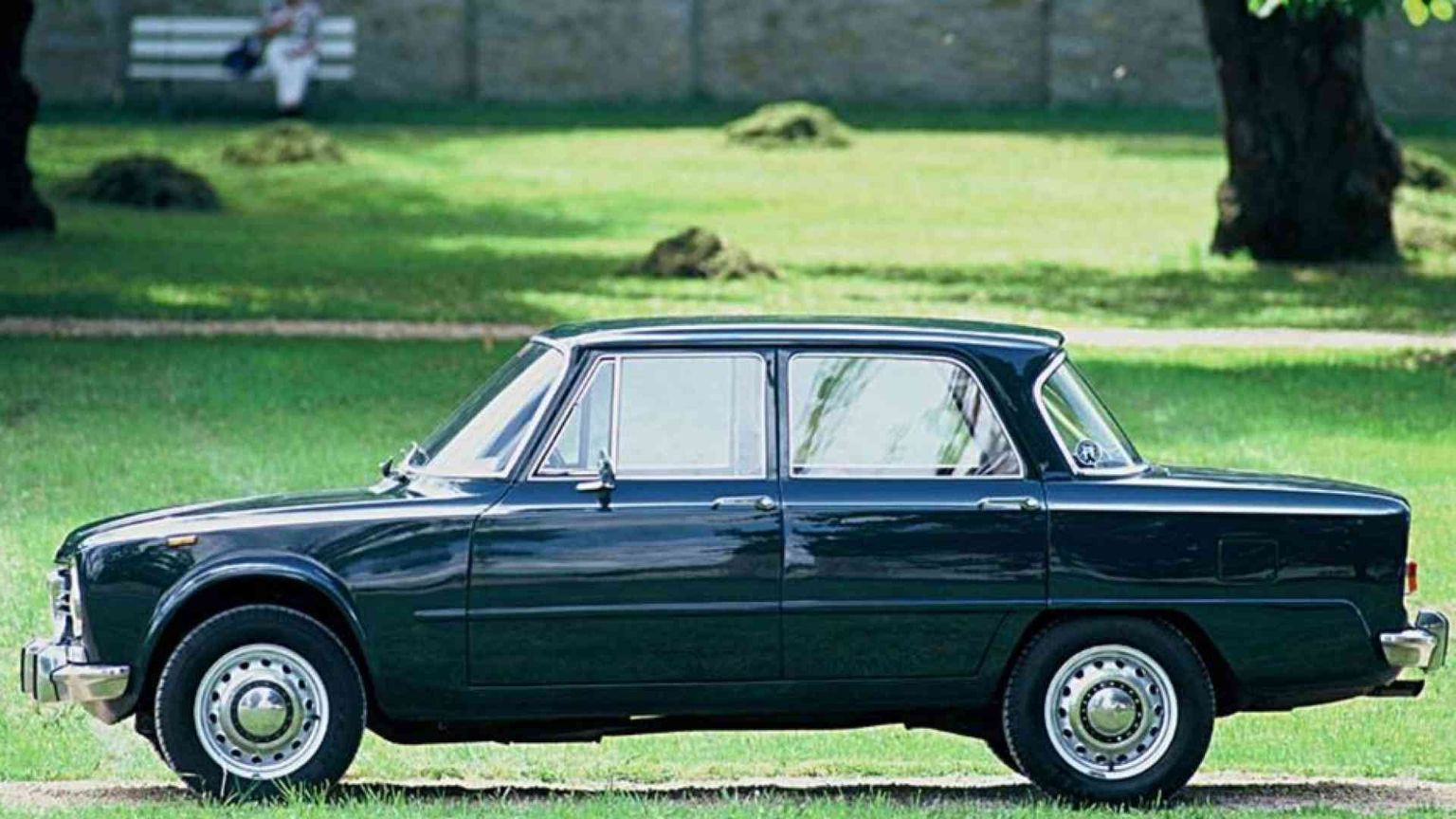 Sessant'anni fa la prima Giulia, l'auto "disegnata dal vento"