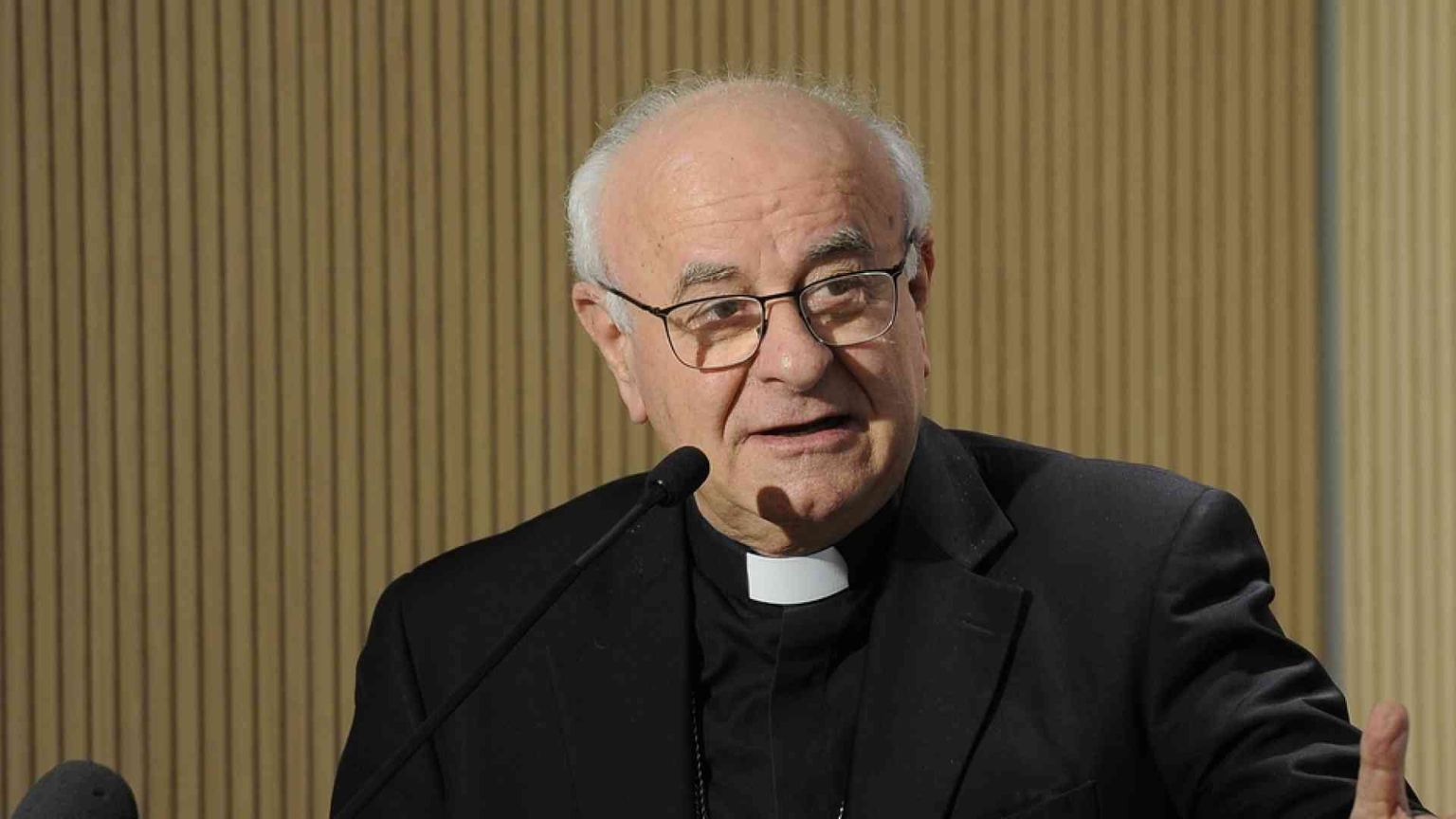 Anziani, l'assistenza a "km zero". Paglia: integriamo sanità e sociale