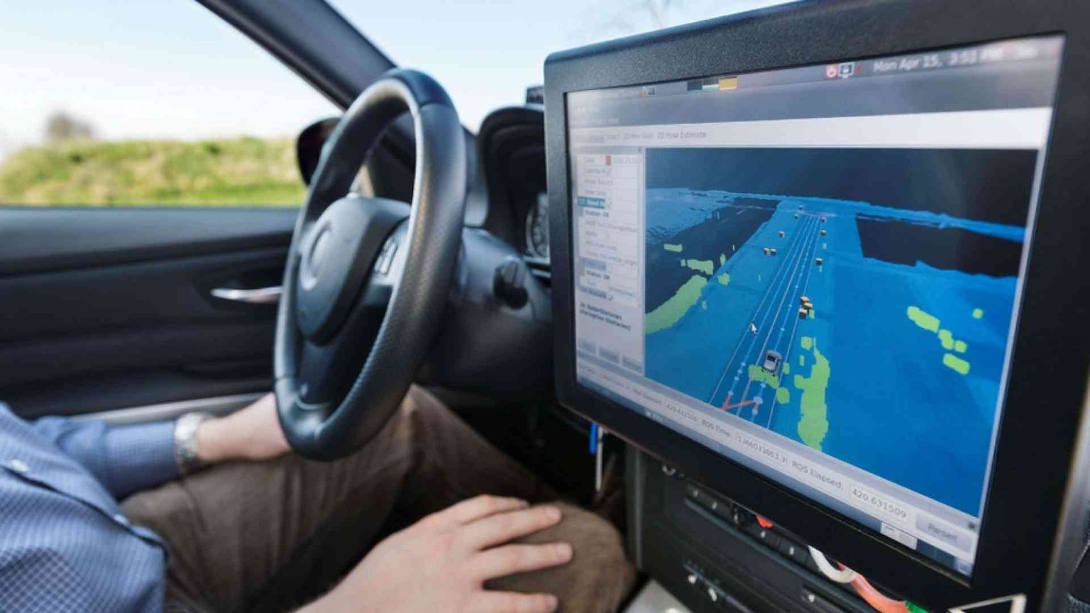 Guida autonoma, in un anno quasi 400 incidenti negli Stati Uniti