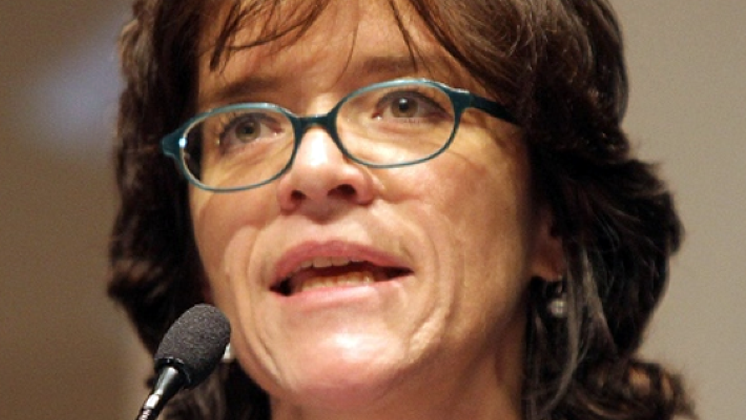 Con la morte a comando si alza l'onda della rinuncia