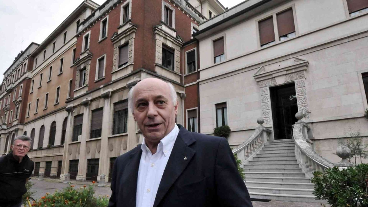 Padre Bosatra e il cardinale Martini: «Il nostro dialogo sulla morte»