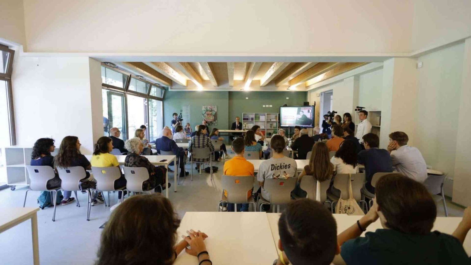 «La settimana corta a scuola? Sì, con lezioni da 50 minuti»