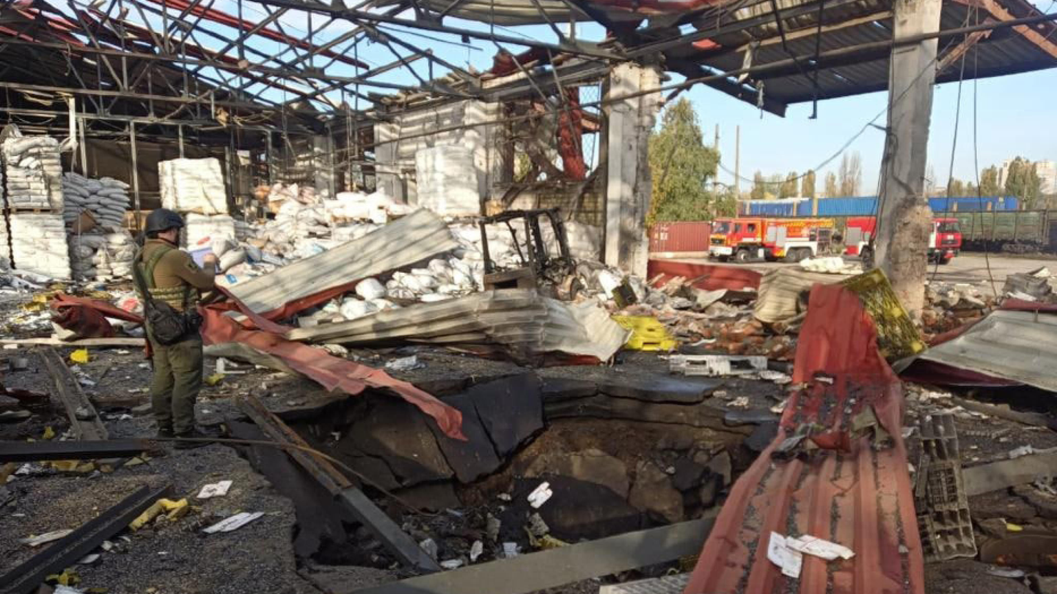 Altri attacchi russi in Ucraina, colpite anche infrastrutture elettriche