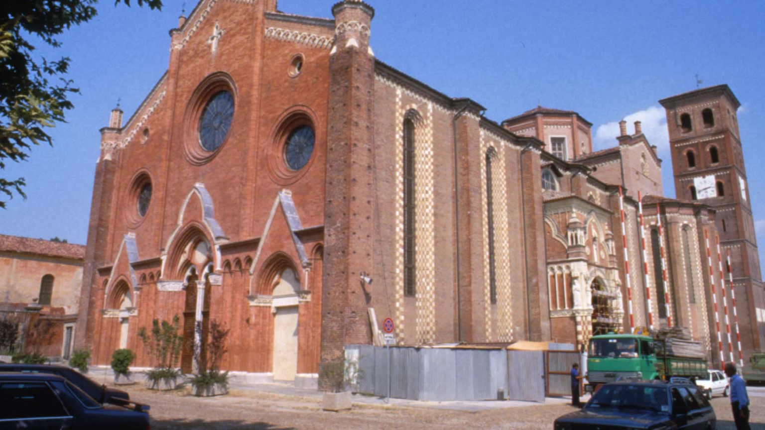 Un'attesa che cresce. La «sorpresa» del rito in Cattedrale