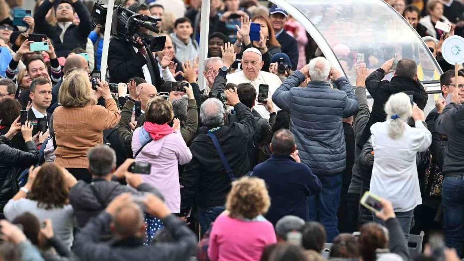 Papa Francesco: stare col Signore e non aver paura della desolazione