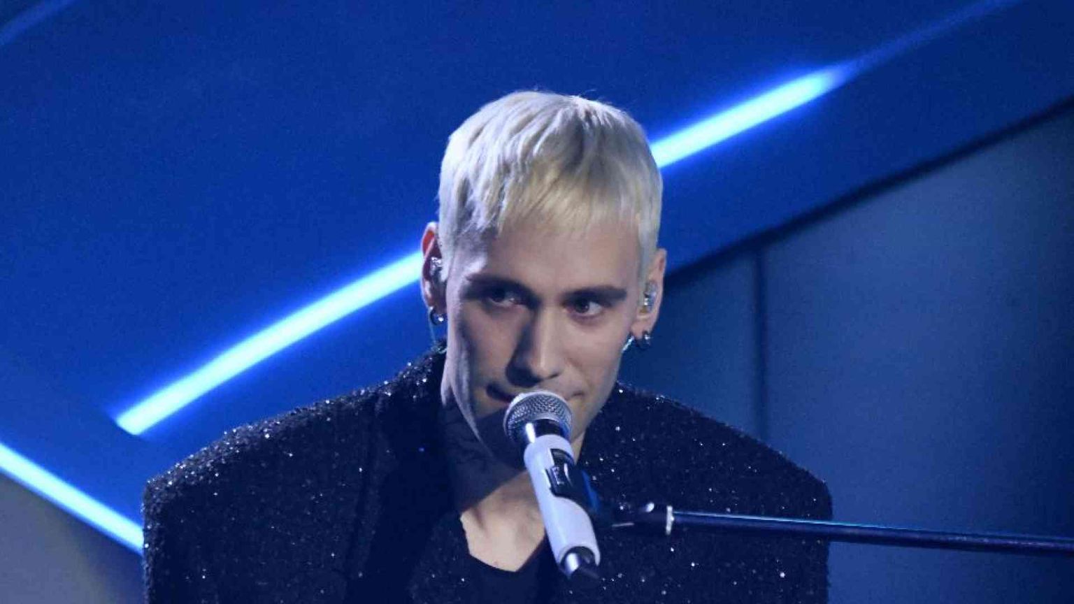 Mr.Rain: «Canto per aiutare gli altri»