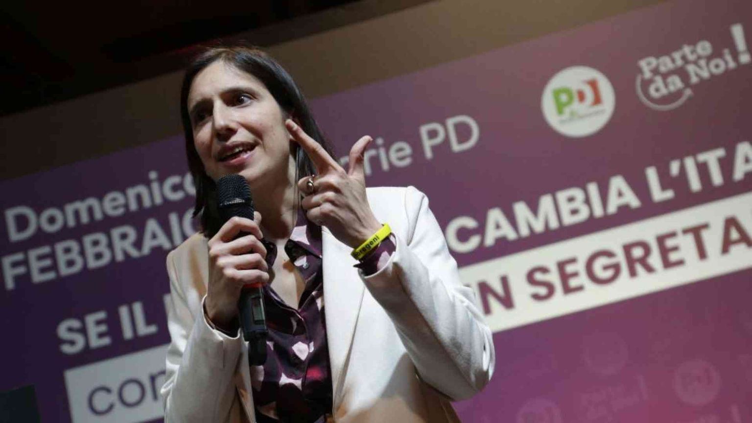 Infanzia in Svizzera, volontaria per Obama: chi è Elly Schlein