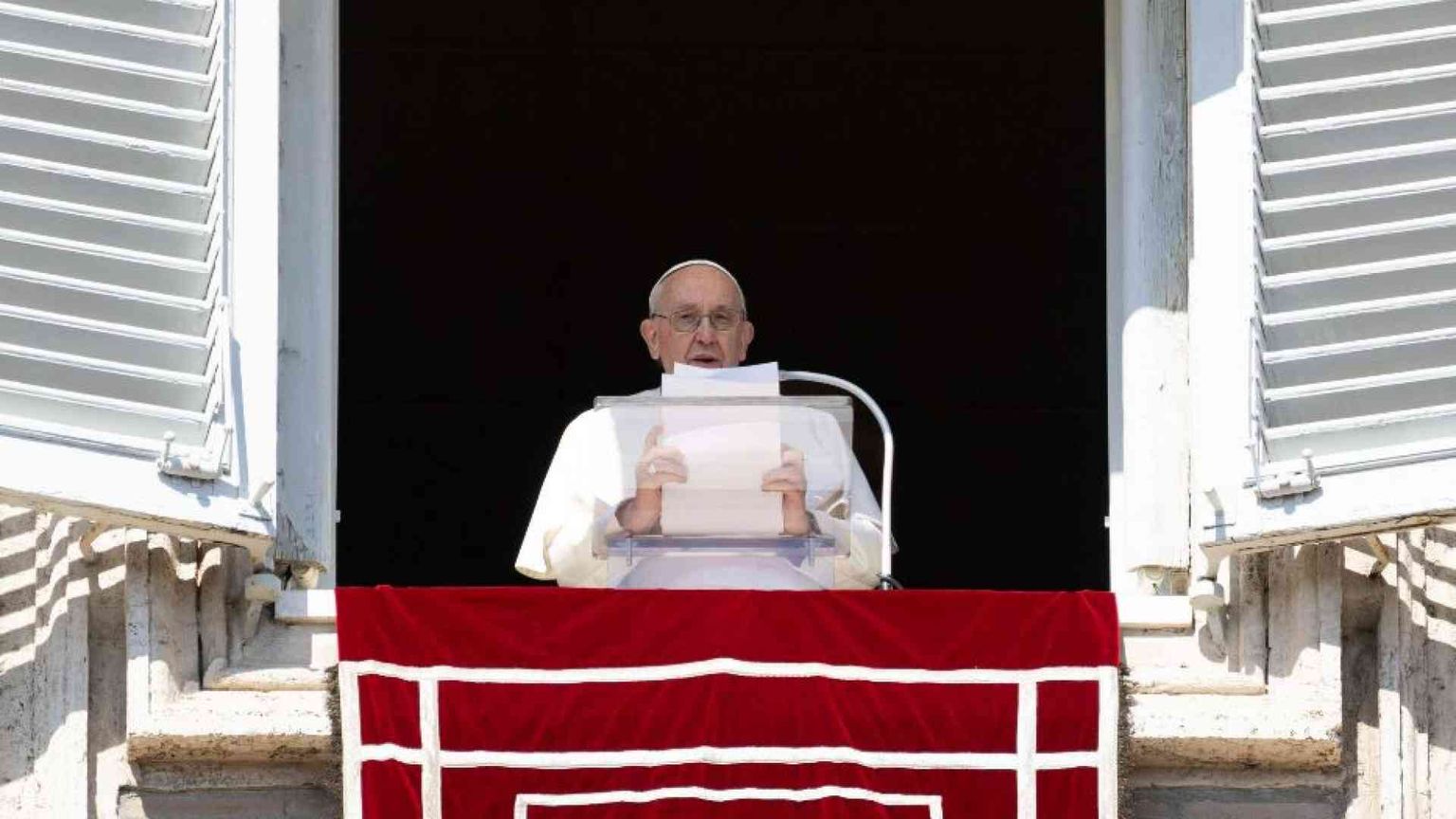 L'appello del Papa: "I viaggi della speranza non siano viaggi di morte"