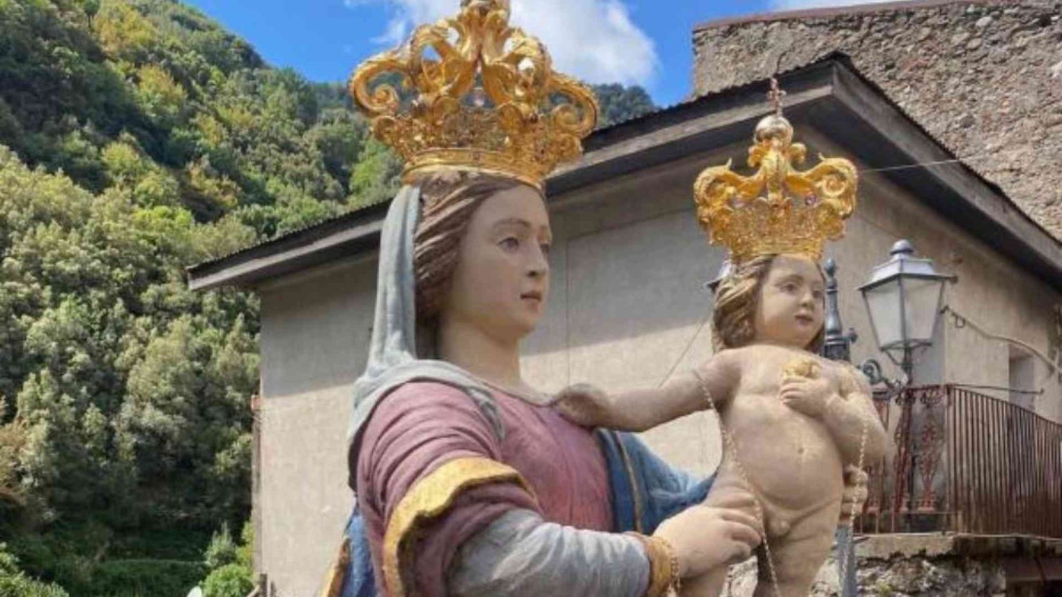 La Madonna di Polsi abbraccia la Locride e tutta la Calabria