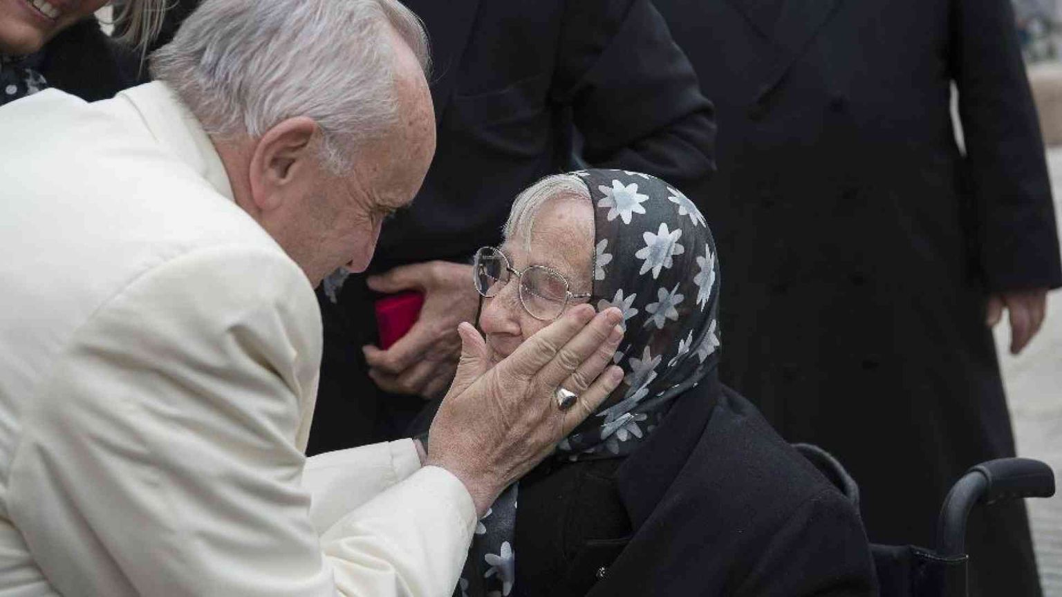 Il 23 luglio la Giornata dei nonni: papa Francesco presiederà la Messa