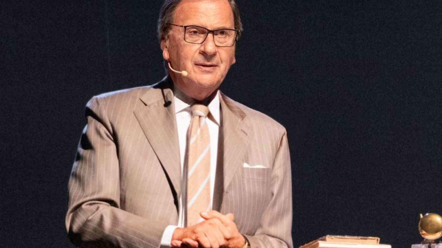 Massimo De Luca porta in scena il golf e i piccoli eroi dello sport