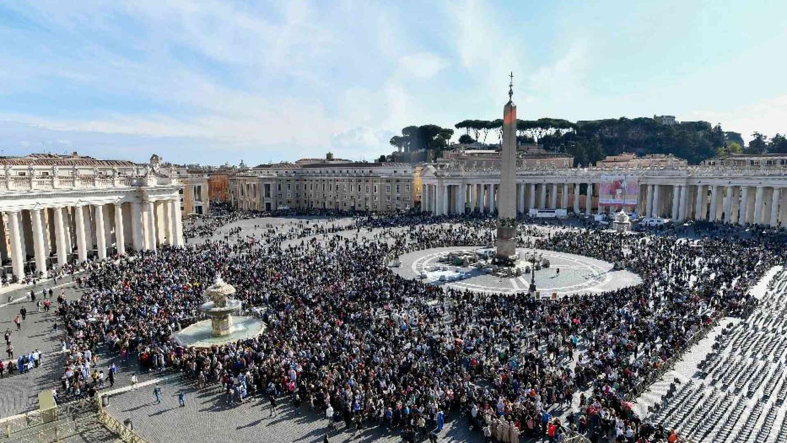 Cambia la "Costituzione" della Città del Vaticano. Anche laiche nella Commissione