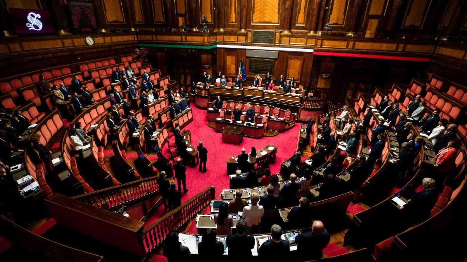 Per avere dei governi più stabili può non servire una rivoluzione