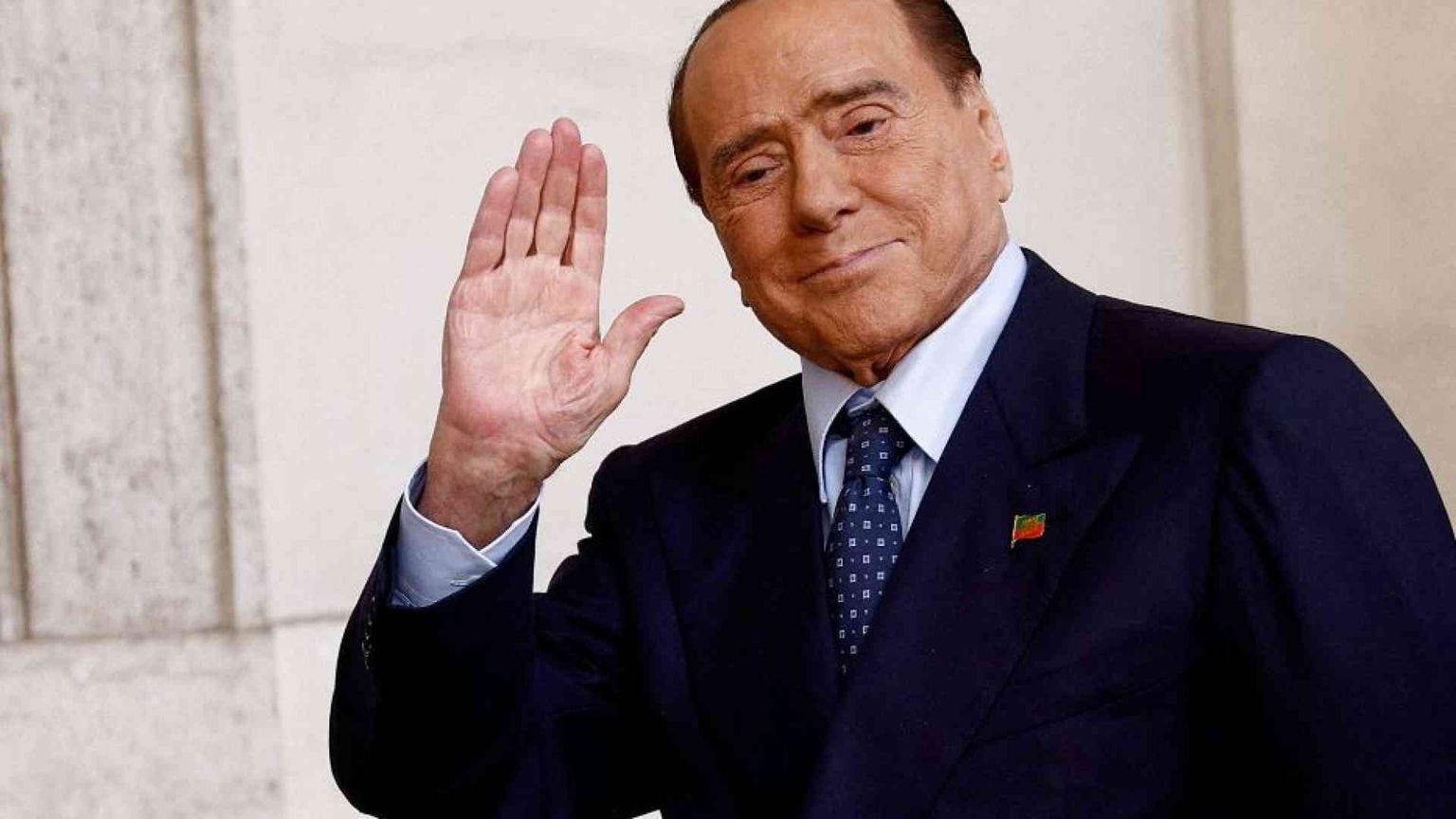 Si chiude l'era Berlusconi, morto il leader di Fi