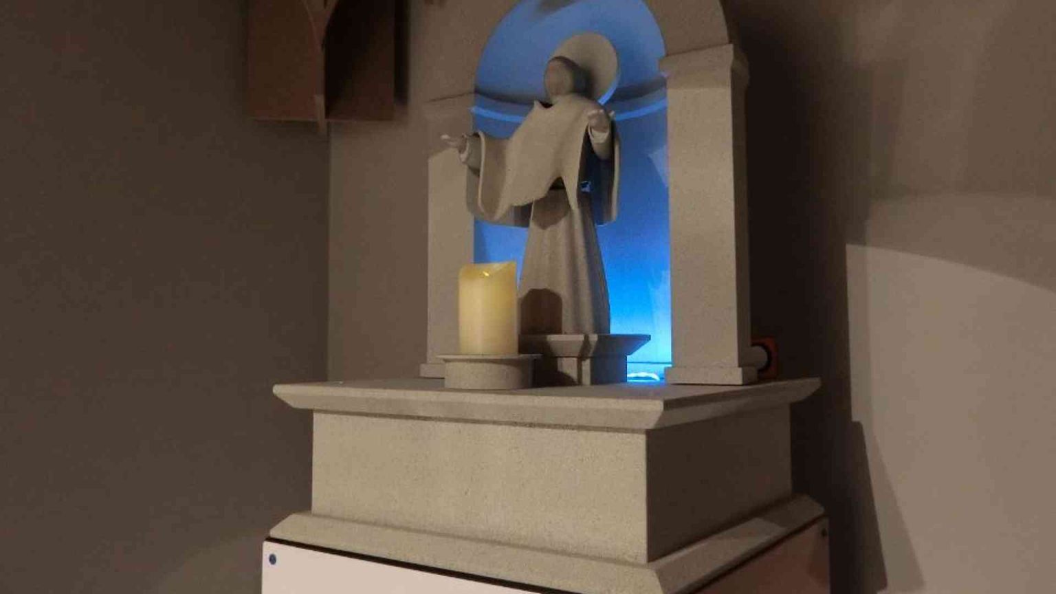 SanTo, il robot che aiuta a pregare