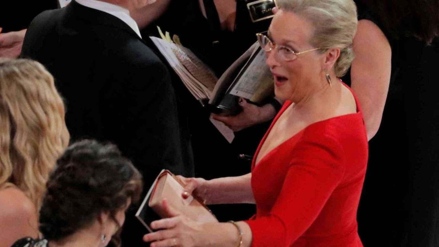 Hollywood si ferma: attori e sceneggiatori in sciopero contro la AI