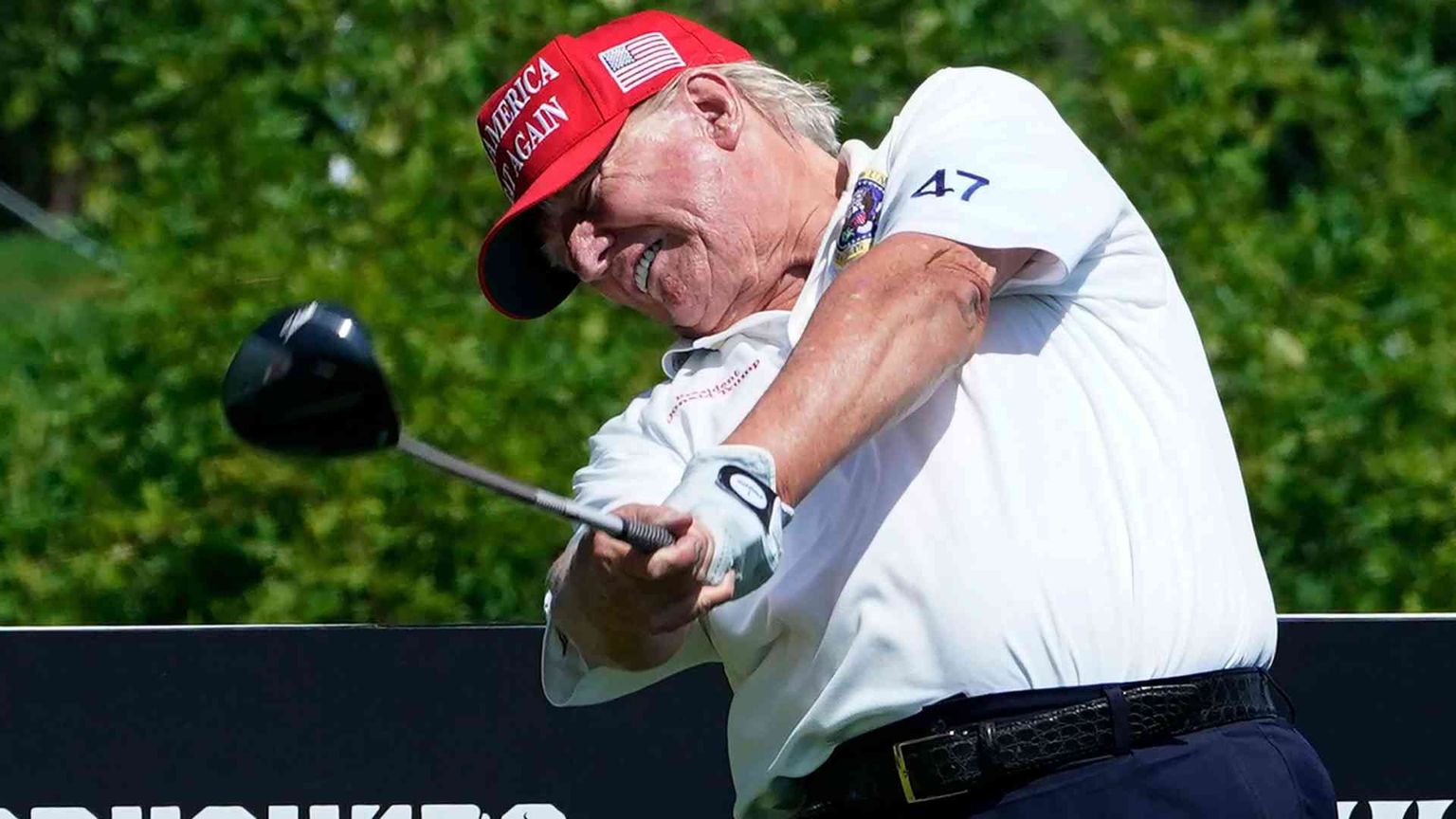 Quarto processo in arrivo per Trump: vola nei sondaggi e il partito lo segue