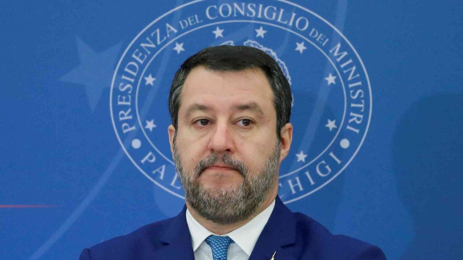 Salvini difende il generale: «No al Grande fratello». Lui lo ringrazia