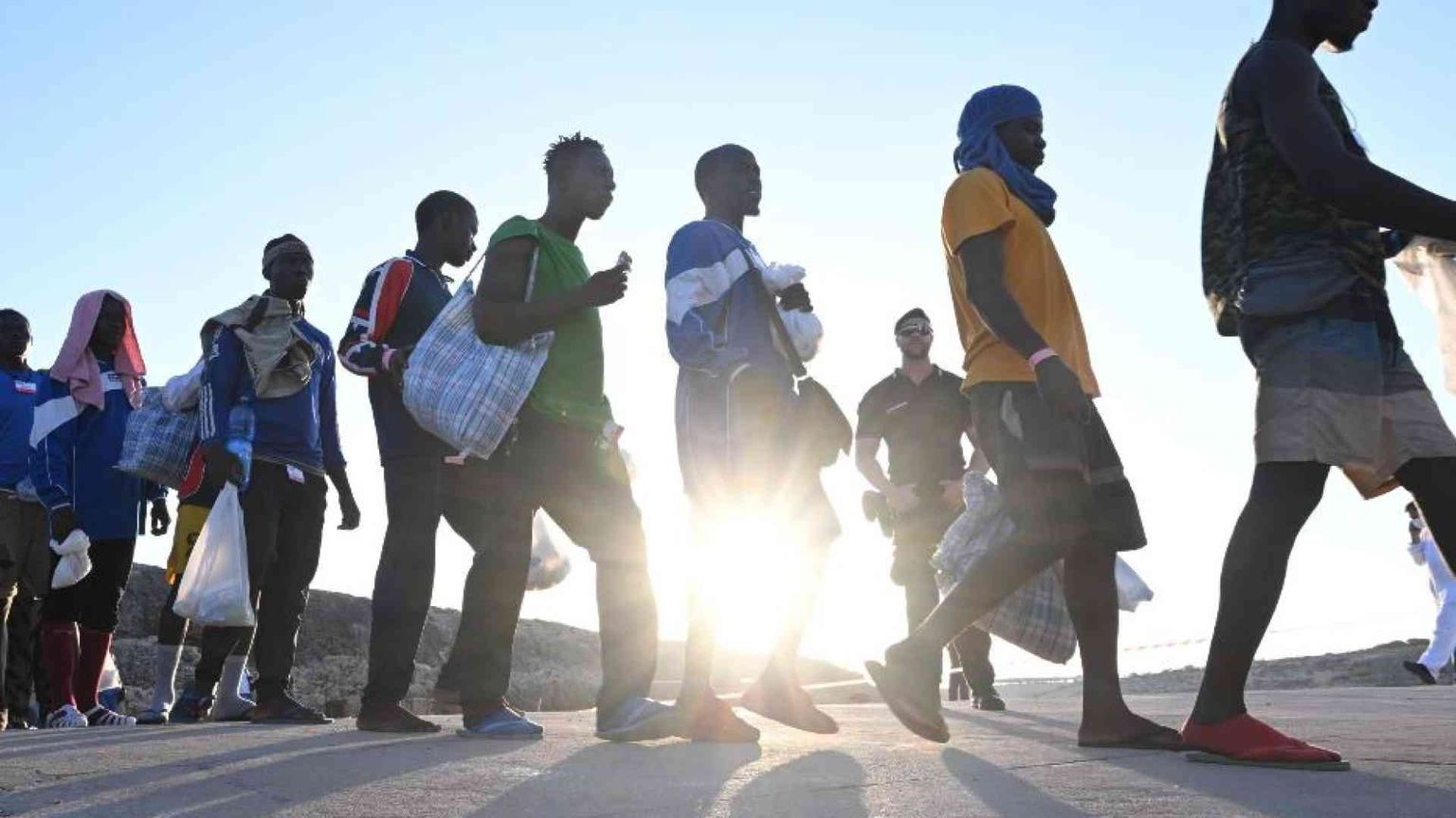 I giudici liberano migranti, il Viminale: pronti al ricorso