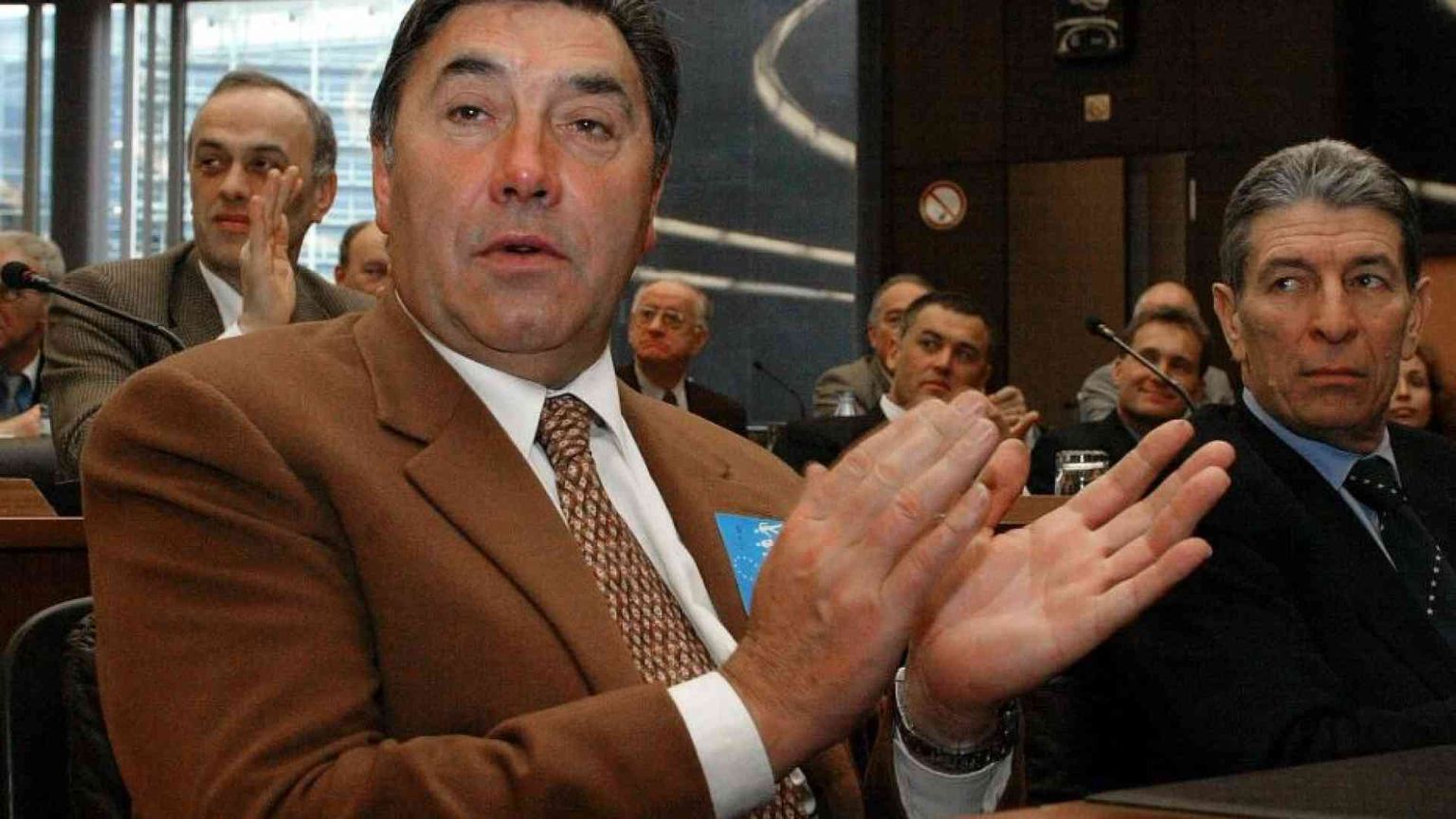Merckx: «L'Italia oggi non corre più»