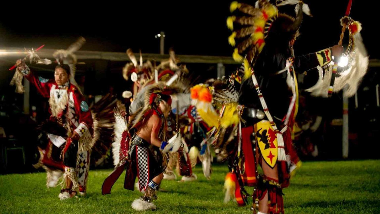 Resistenza e modernità: viaggio tra i nativi americani