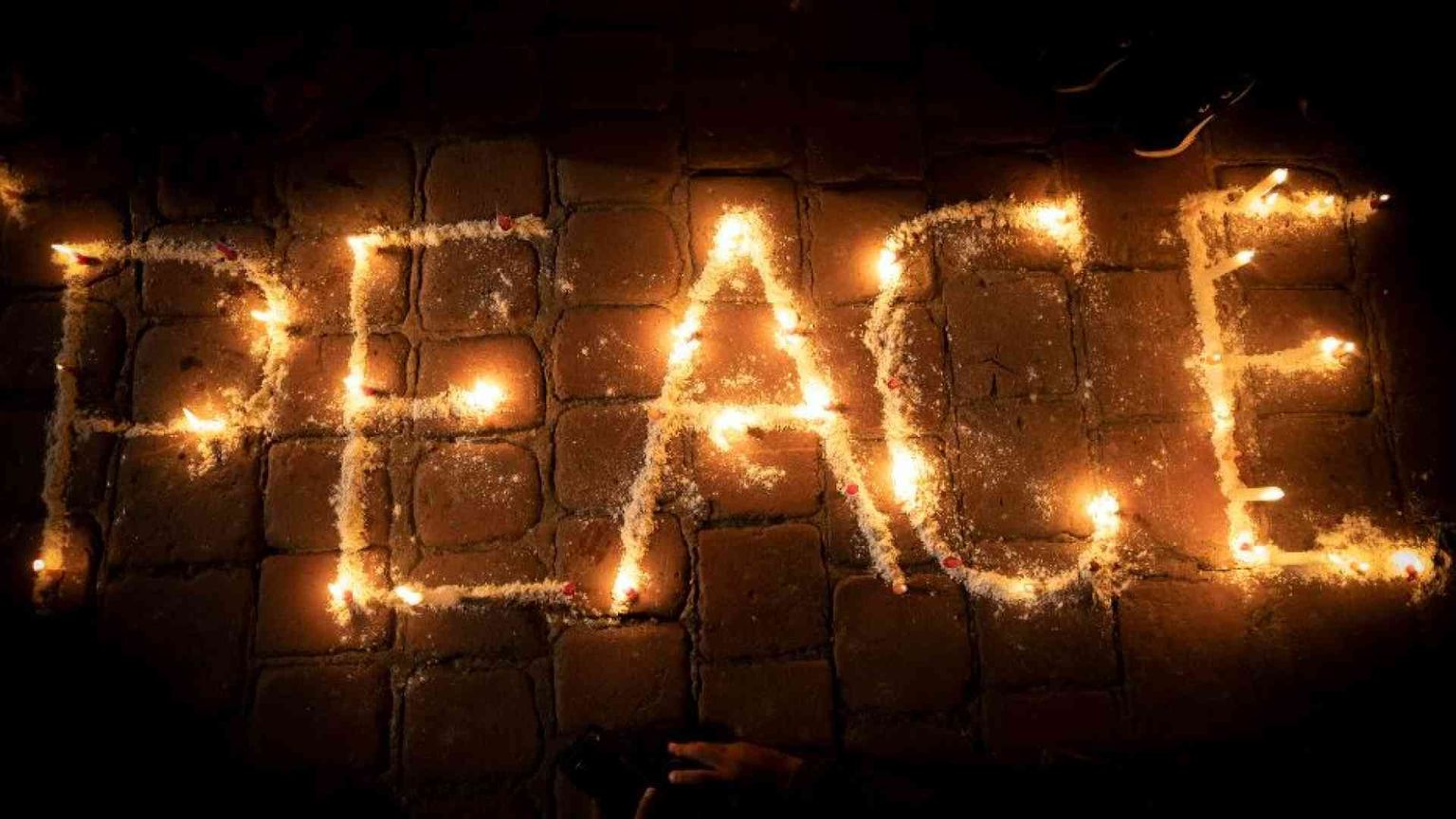 Preghiera e digiuno, il mondo prova a fermarsi per la pace