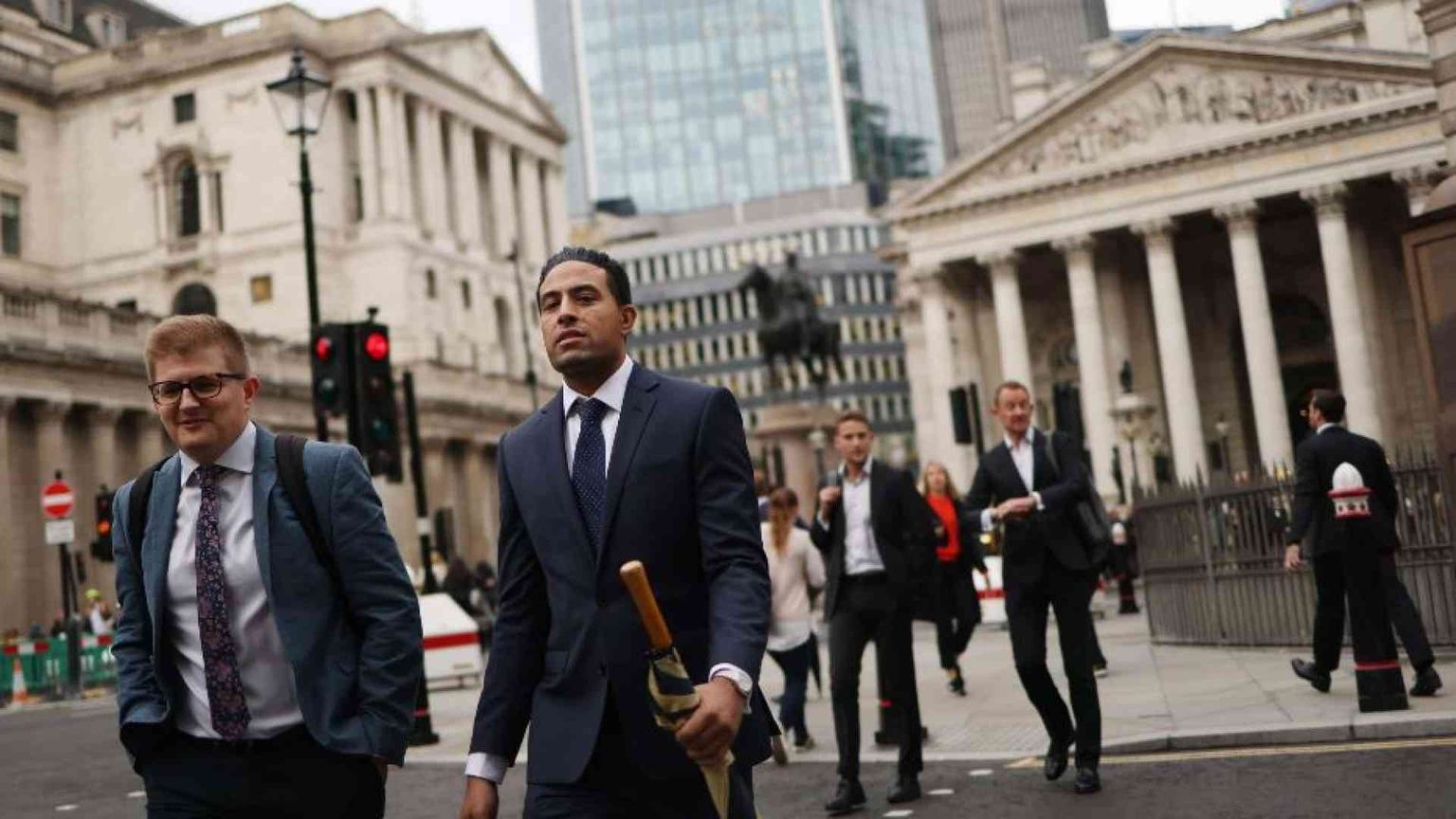 Londra ferma la settimana da 4 giorni. «Non è conveniente per i cittadini»