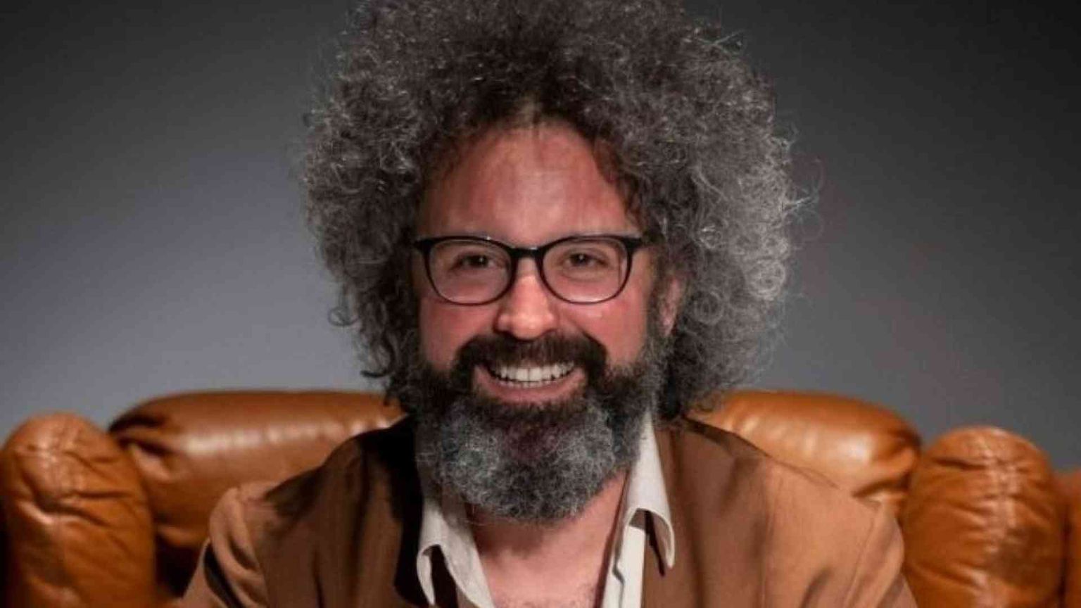 Cristicchi e la pazzia di san Francesco: «Ci insegna a costruire la pace»