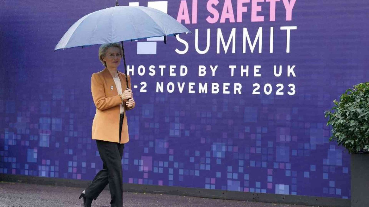 Intelligenza artificiale, il mondo ora vuole regolarla. Ma come?