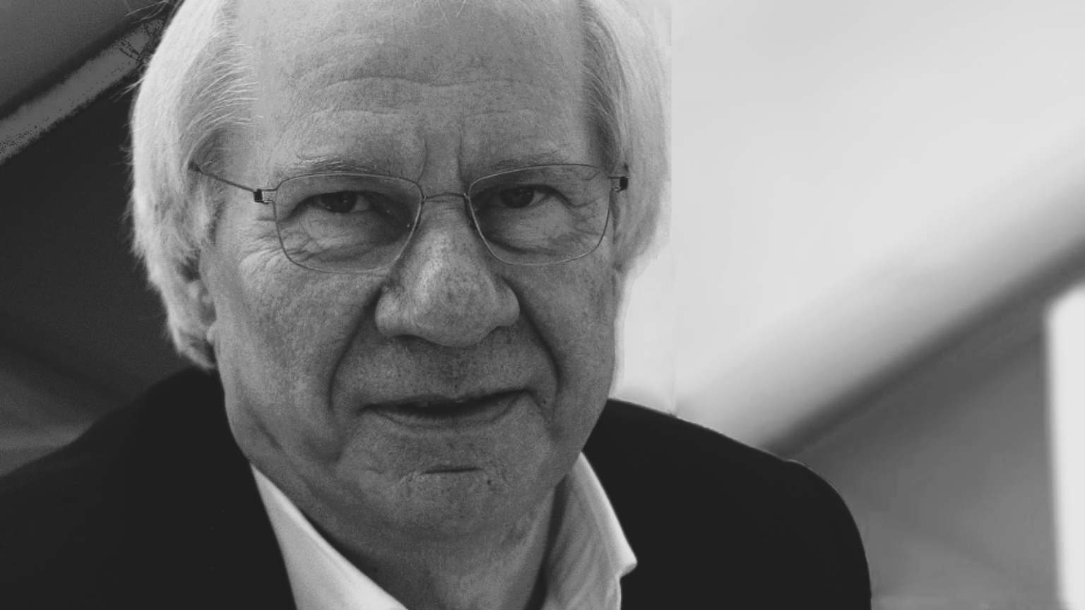 Jan Brokken: «Il mio viaggio in Indonesia sulle note di mia madre»