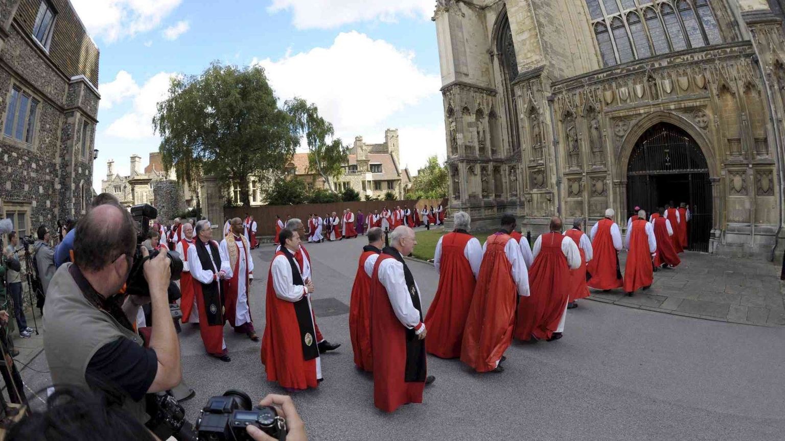 Matrimoni gay, la scelta della Chiesa anglicana