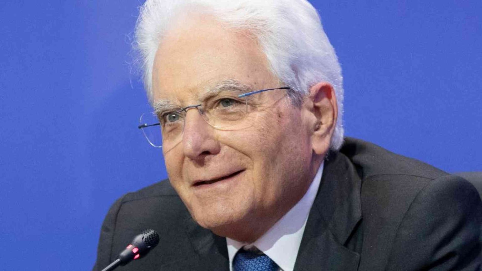 Il grido di Mattarella: «Basta indignazione a intermittenza»