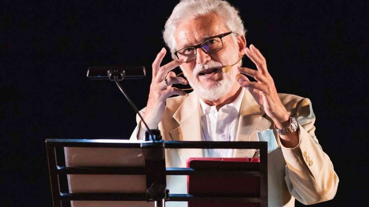 Il romanzo postumo di Roberto Pazzi, tra visibile e invisibile