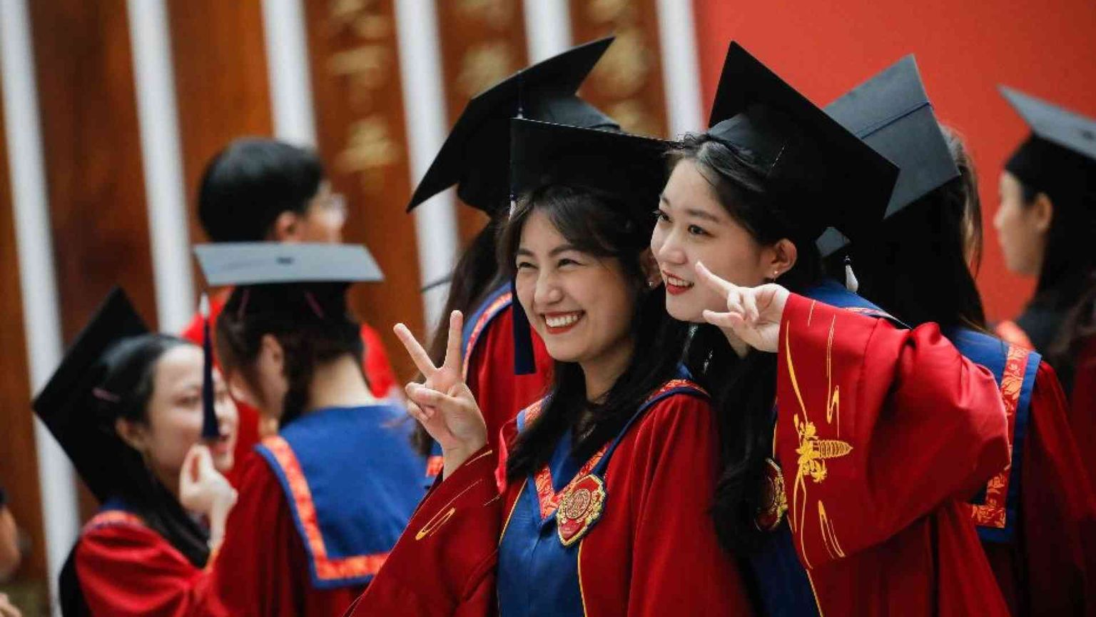 In Cina non c'è abbastanza lavoro per i tanti giovani laureati