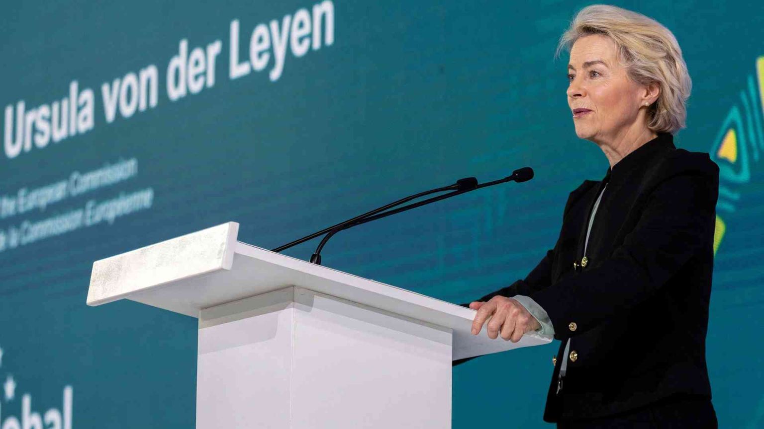 Guerra dei dazi Ue-Usa, Bruxelles prolunga la tregua