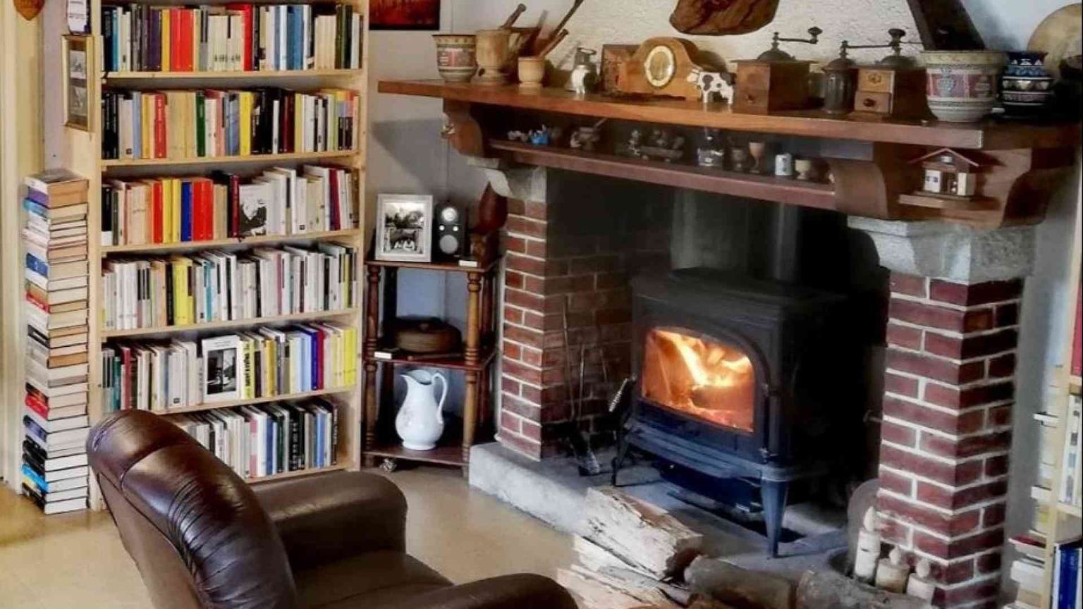 Sopra il Lago Maggiore il rifugio alpino diventa libreria