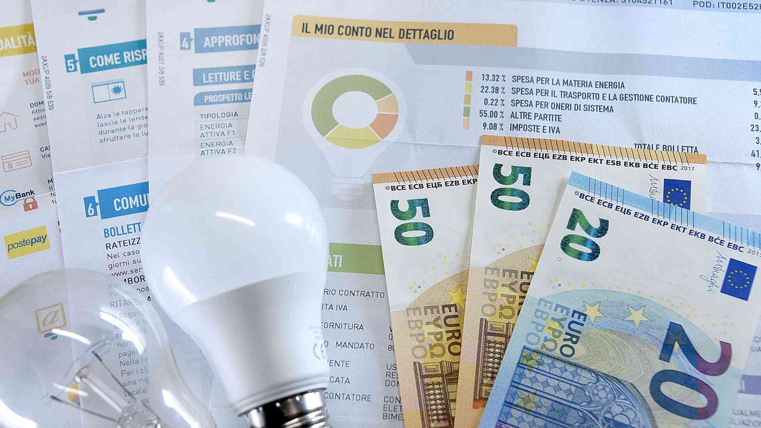 Morta l'anziana che accusò un malore per la bolletta troppo alta