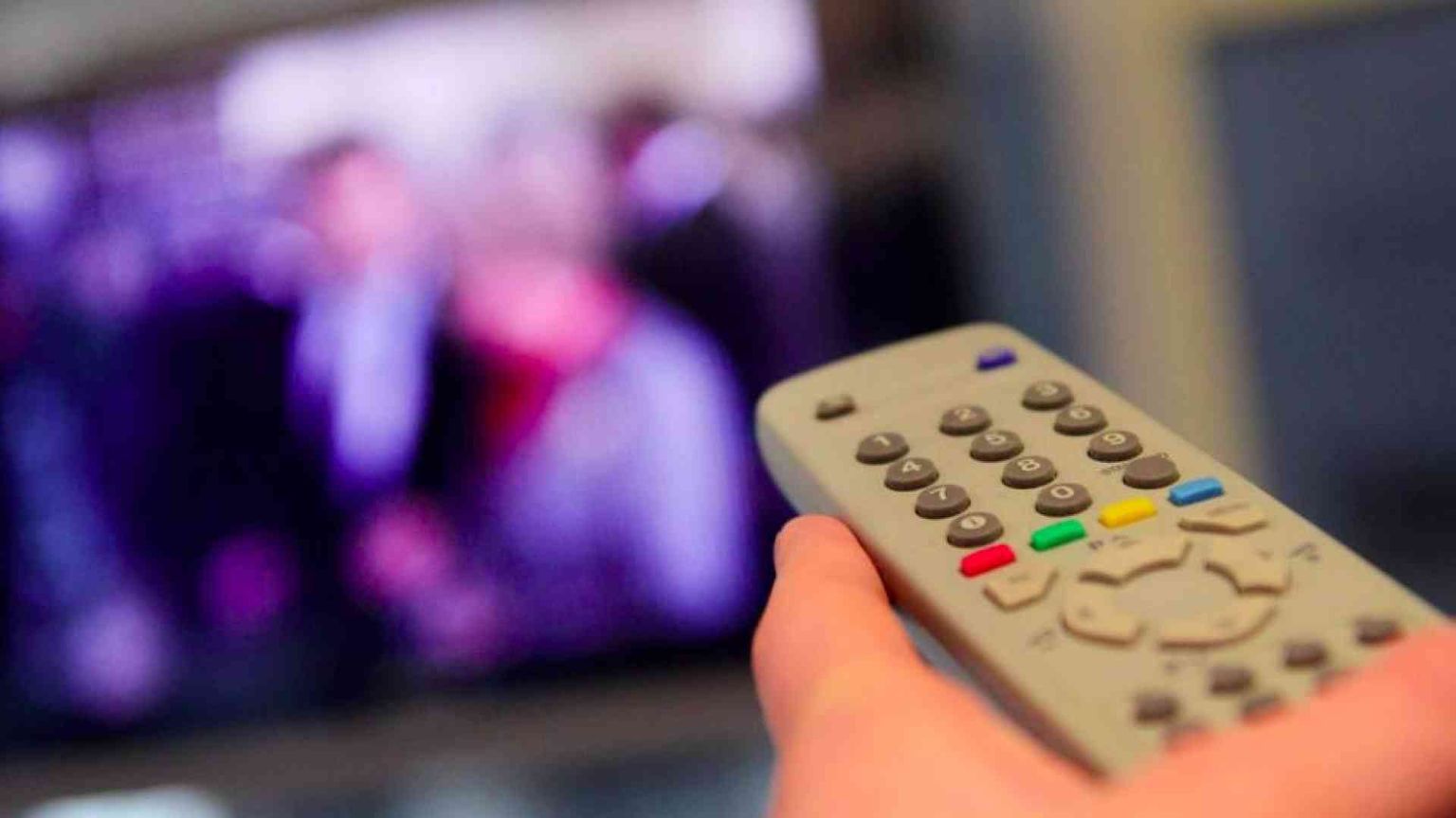 La tv generalista è sempre più in crisi. In quattro anni ascolti calati del 10%