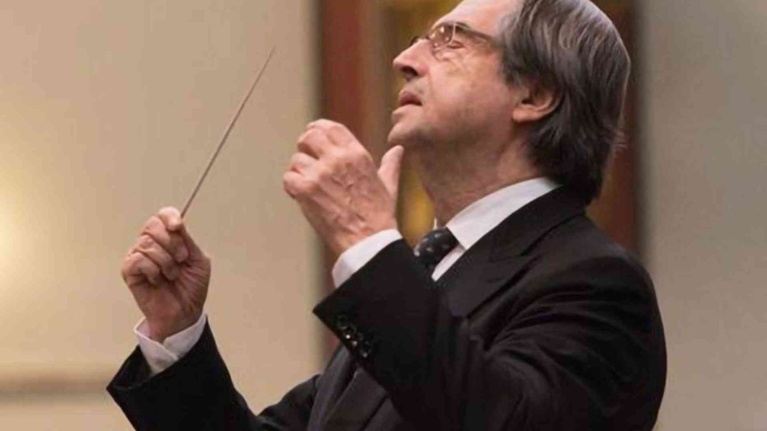 Riccardo Muti: «Quando cantavo il Natale per le strade di Molfetta...»