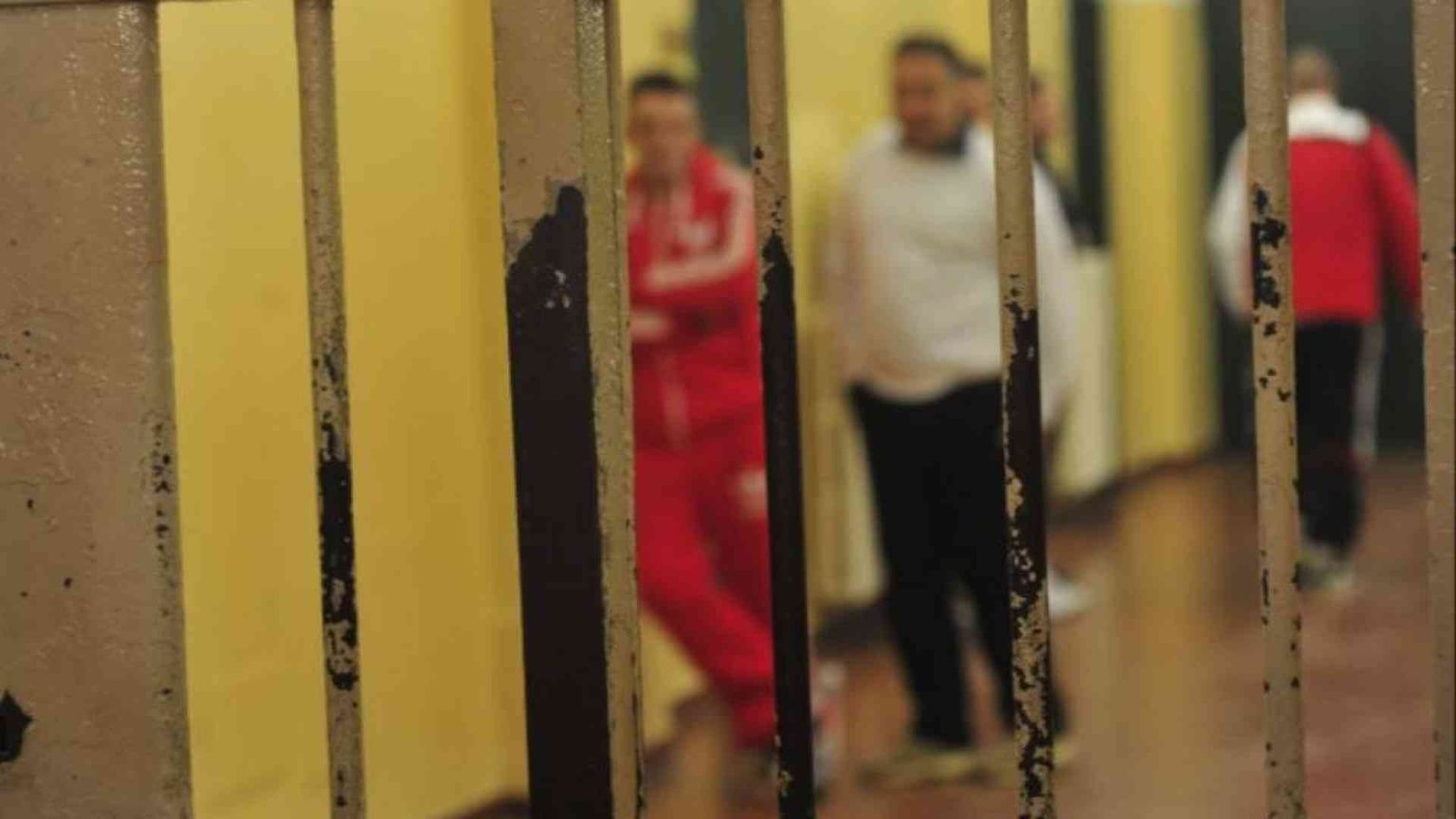 Terni, carcere di massima insicurezza. «Recuperare i detenuti? Impossibile»