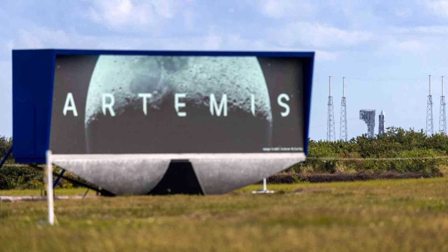 E sulla Luna adesso arrivano i privati (con il lander Peregrine)