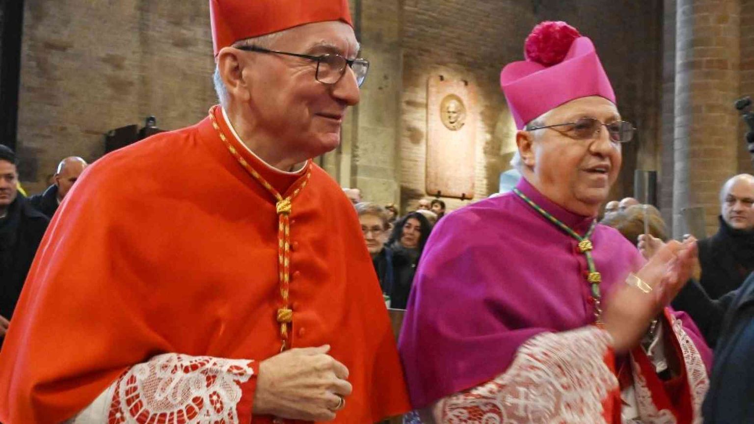 Parolin ricorda san Bassiano: è l'amore a legare un vescovo alla sua gente