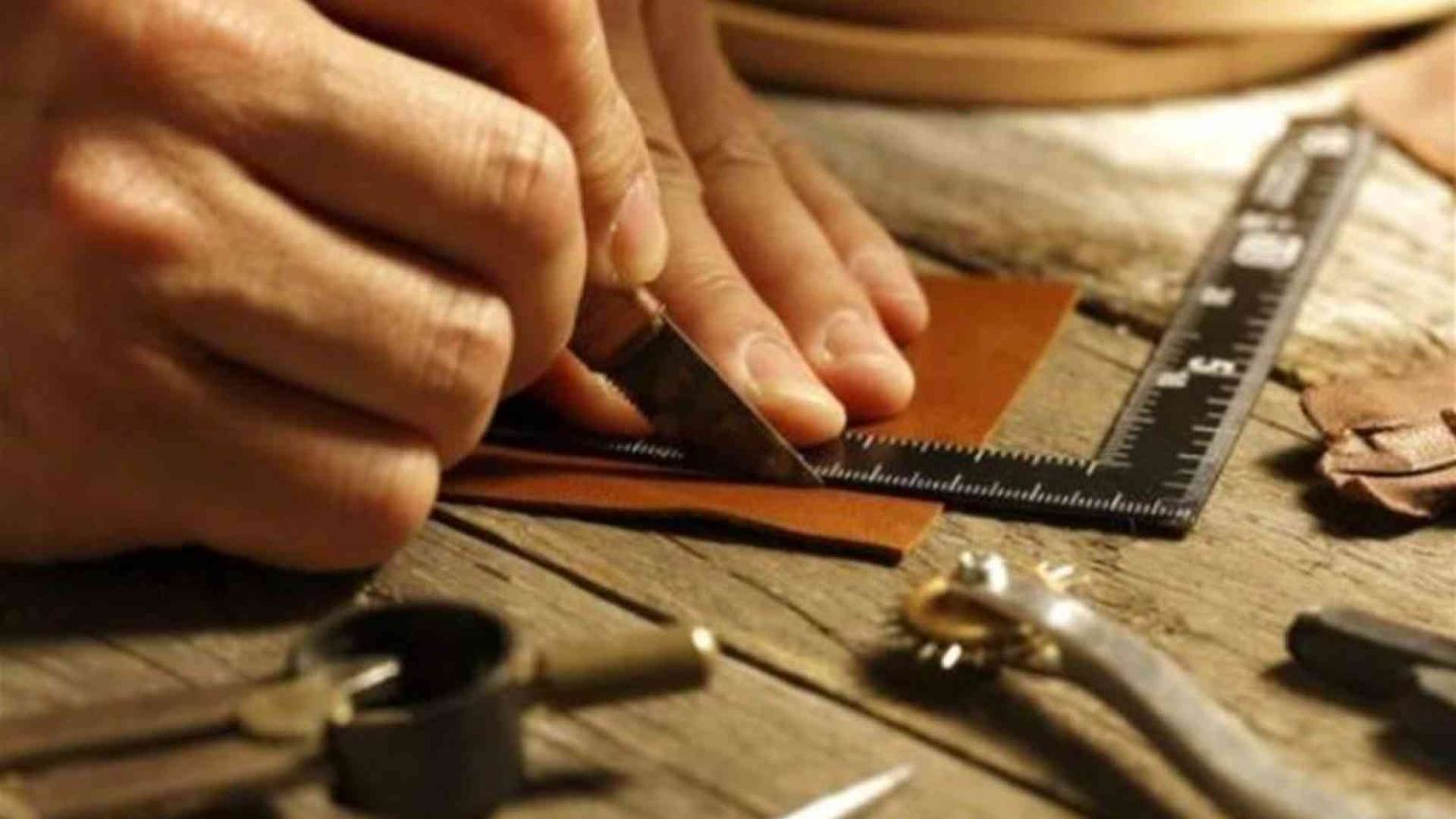 La pelletteria a caccia di personale da formare