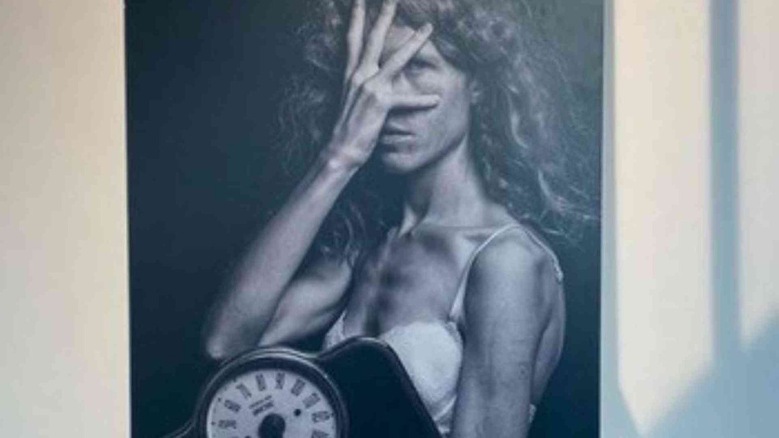 «Io (non) esisto»: una mostra fotografica per capire i disturbi alimentari