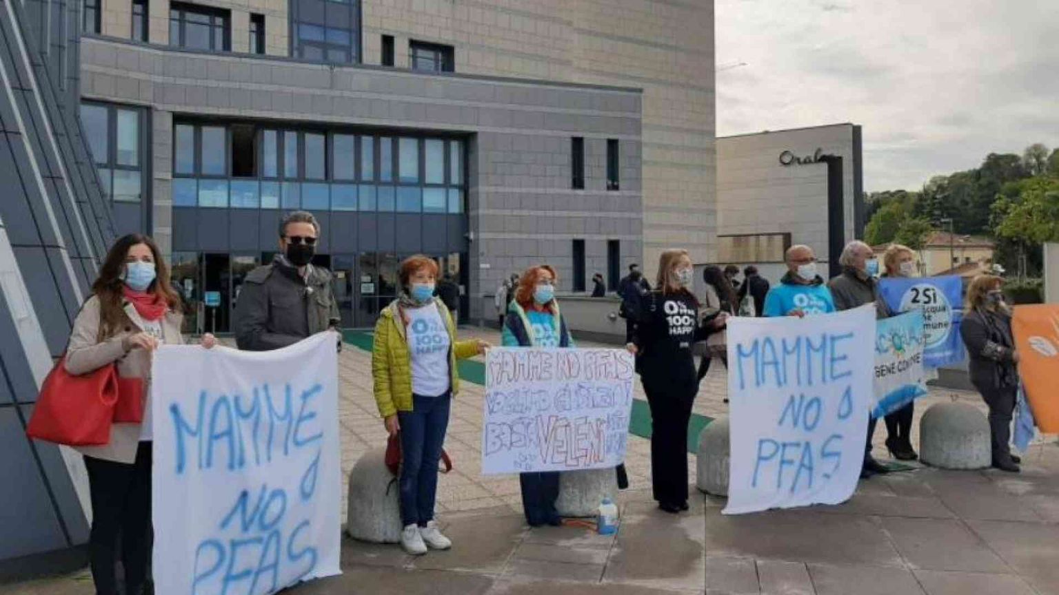 Pfas, così i veleni raggiungono il feto. L'emergenza si allarga al Piemonte