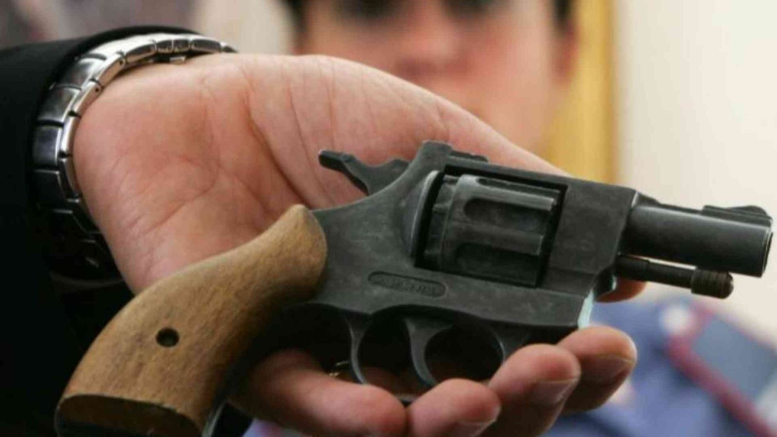 L'Italia sempre di più con la pistola in tasca: non per questo è più sicura